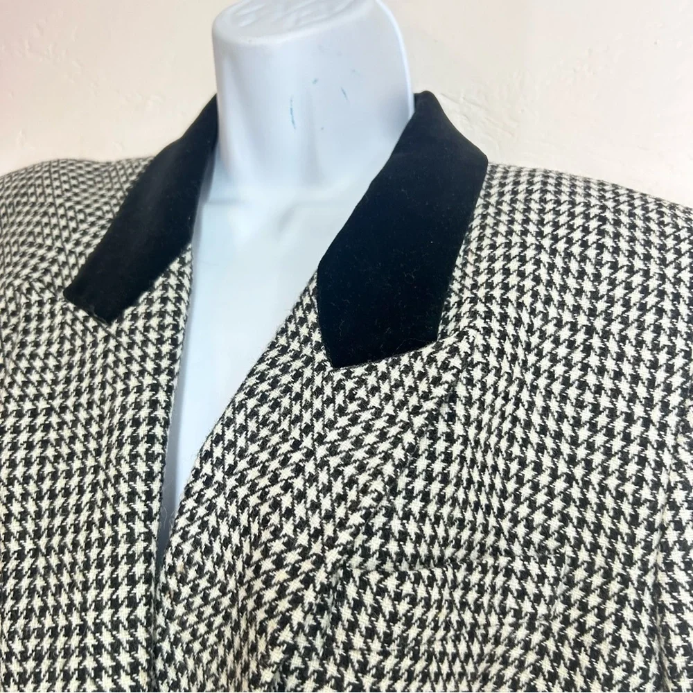 Lord & Taylor Vintage Houndstooth Blazer Sizr 12 P